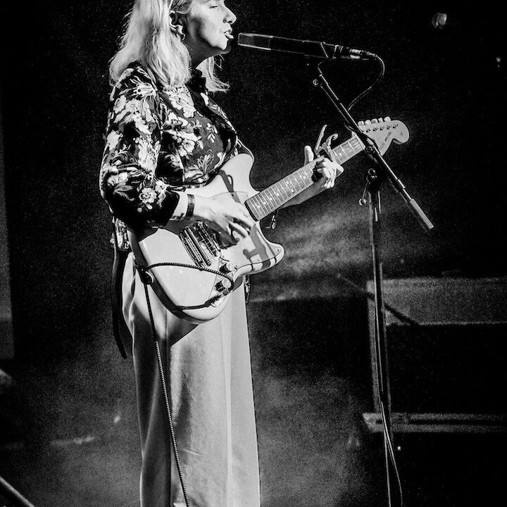 evangeline-gentle-static-roots-festival-2023-by-pit-schulz